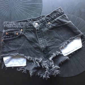 vintage Levis cut off short w26